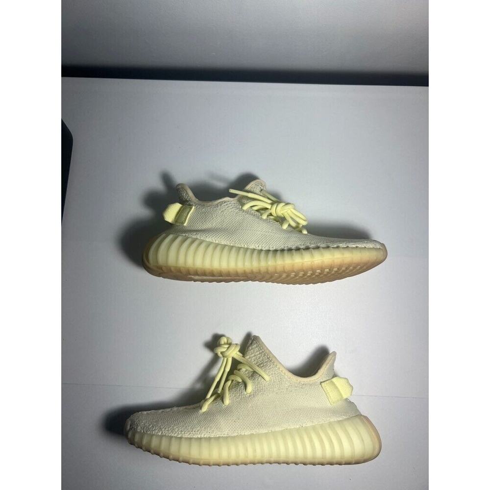 Size 5.5 - adidas Yeezy Boost 350 V2 Butter